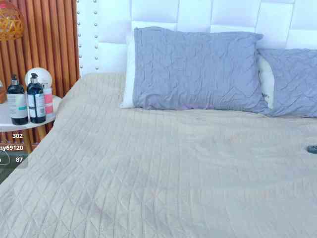 valkiriamoore valkiriamoore