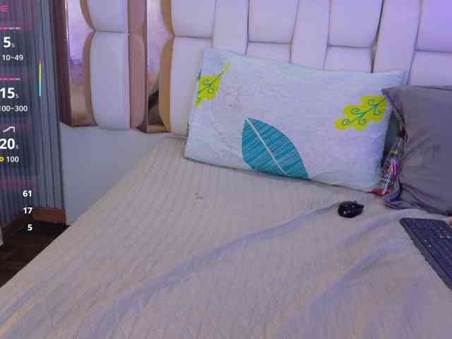 valkiriamoore webcam