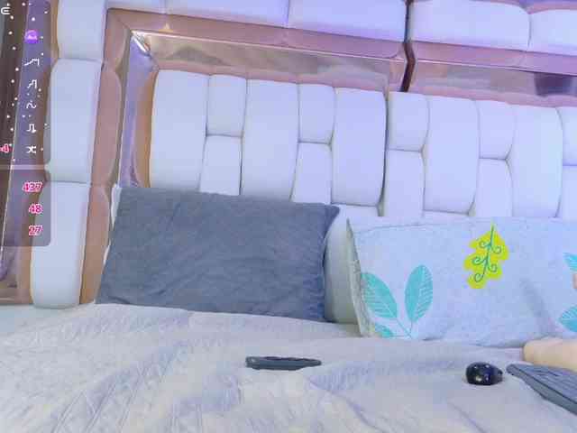 valkiriamoore webcam