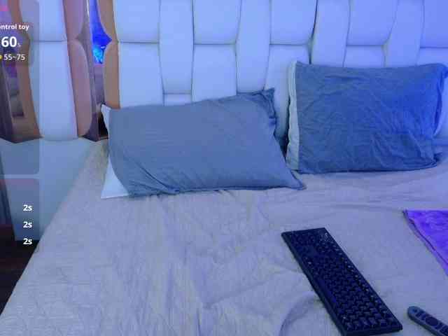 valkiriamoore webcam