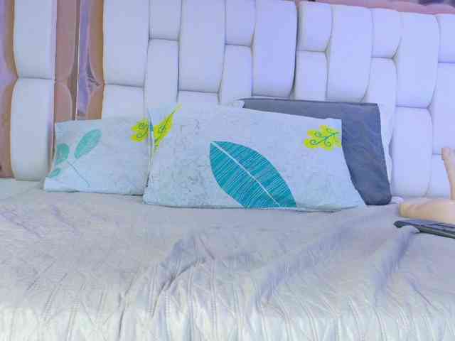 valkiriamoore webcam