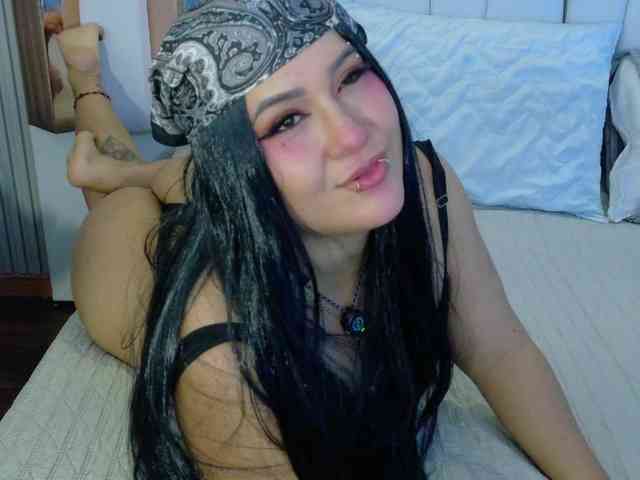 valkiriamoore webcam