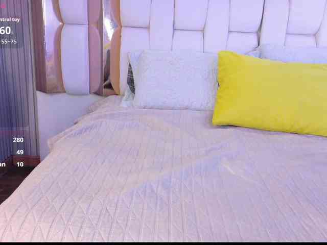 valkiriamoore webcam