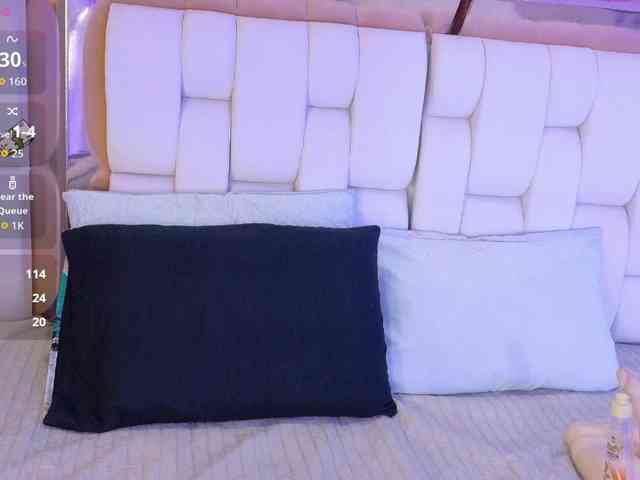 valkiriamoore webcam