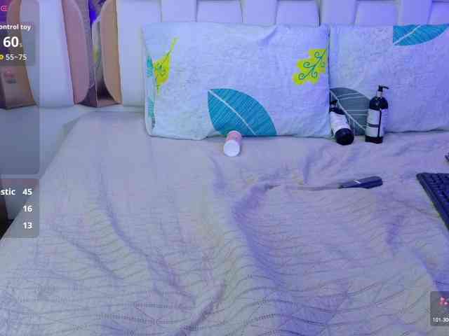 valkiriamoore webcam