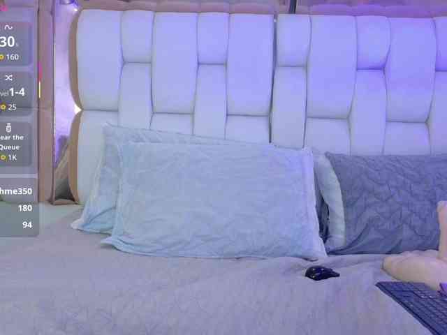 valkiriamoore webcam