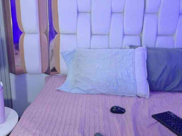 valkiriamoore valkiriamoore