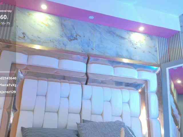 valkiriamoore webcam