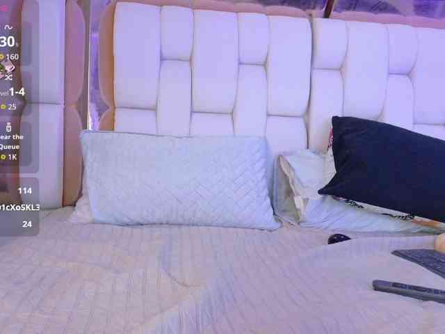 valkiriamoore webcam