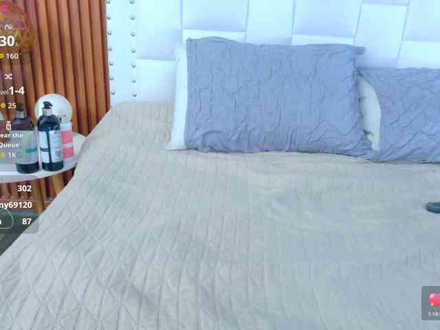 valkiriamoore valkiriamoore