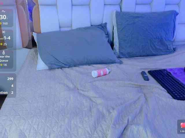 valkiriamoore webcam