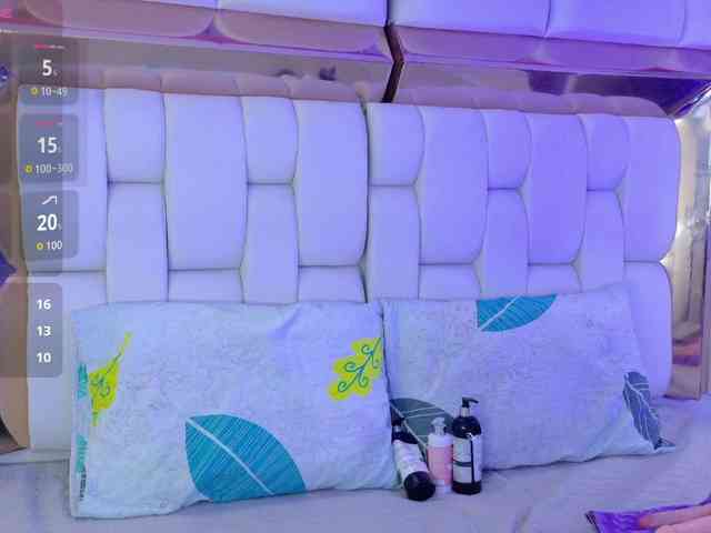 valkiriamoore webcam