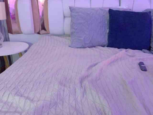 valkiriamoore webcam