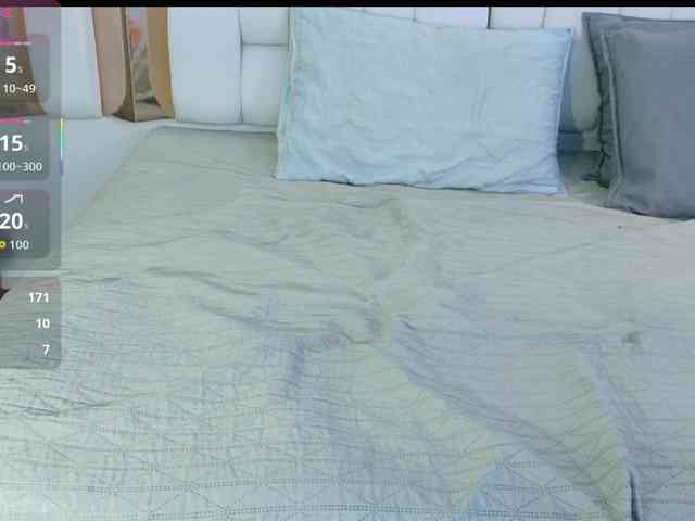 valkiriamoore webcam