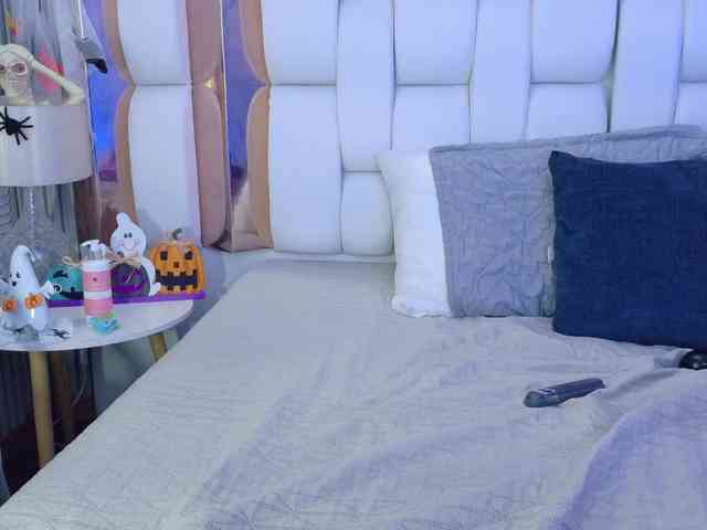 valkiriamoore webcam