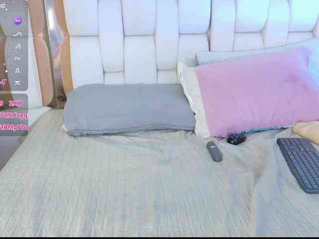 valkiriamoore webcam