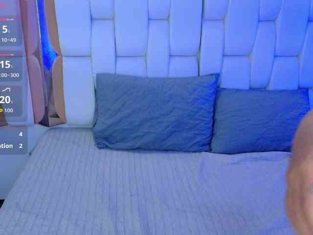 valkiriamoore webcam