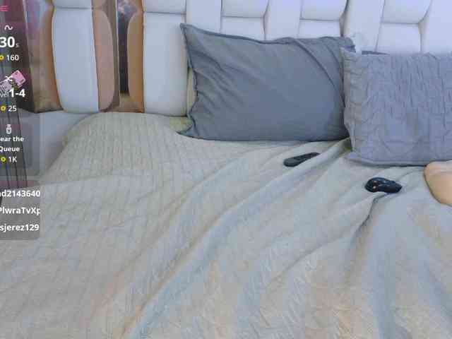 valkiriamoore webcam