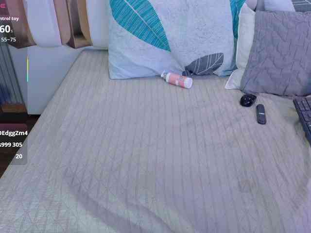 valkiriamoore webcam