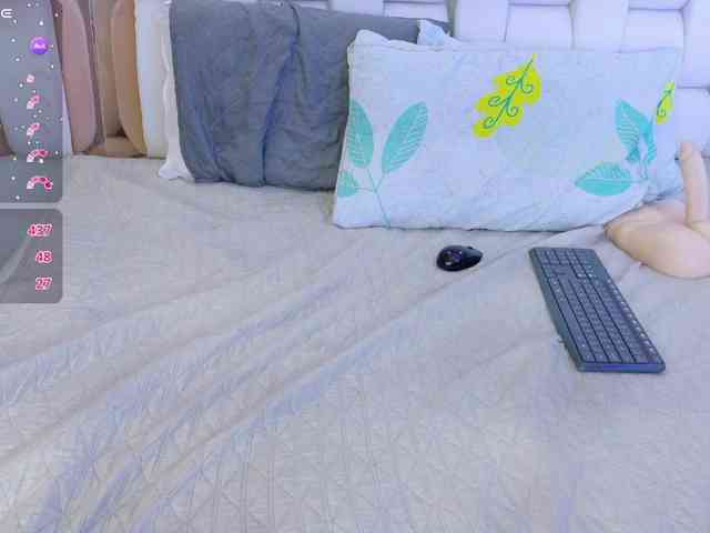 valkiriamoore webcam