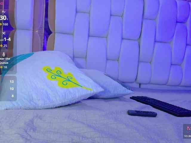 valkiriamoore webcam