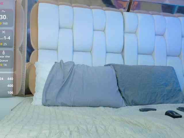 valkiriamoore webcam