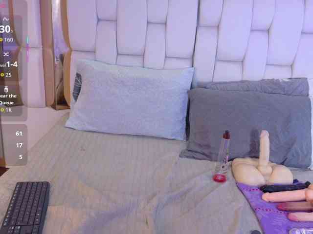 valkiriamoore webcam