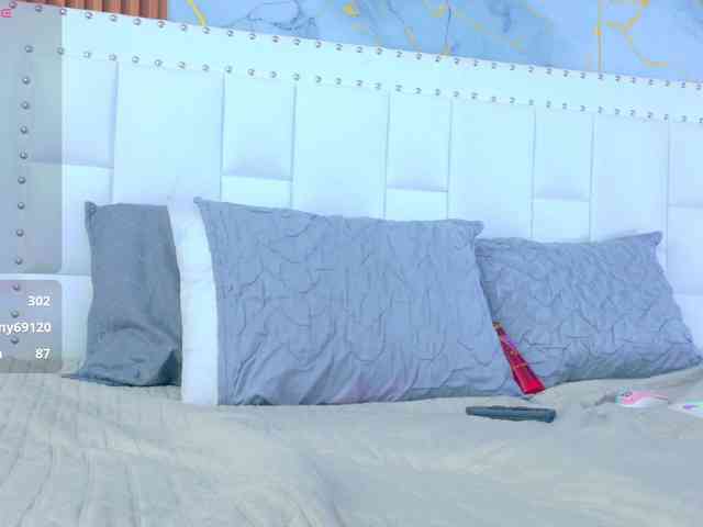 valkiriamoore valkiriamoore