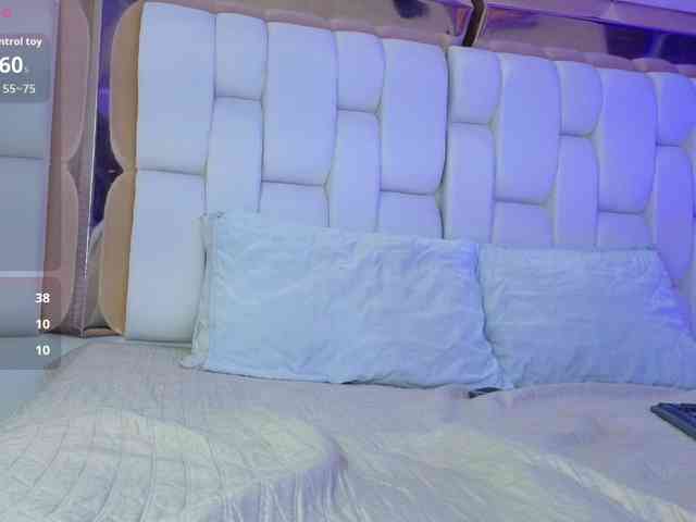 valkiriamoore webcam