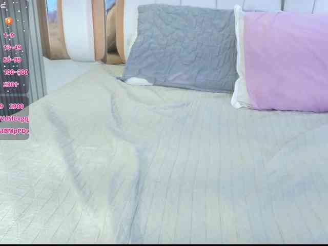 valkiriamoore webcam