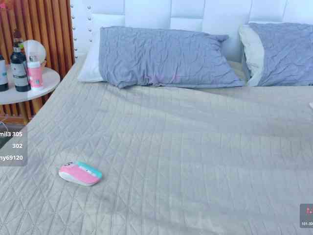 valkiriamoore valkiriamoore