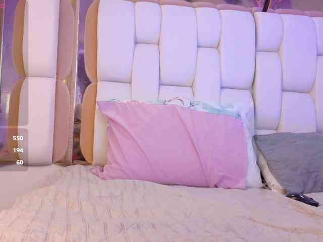 valkiriamoore webcam