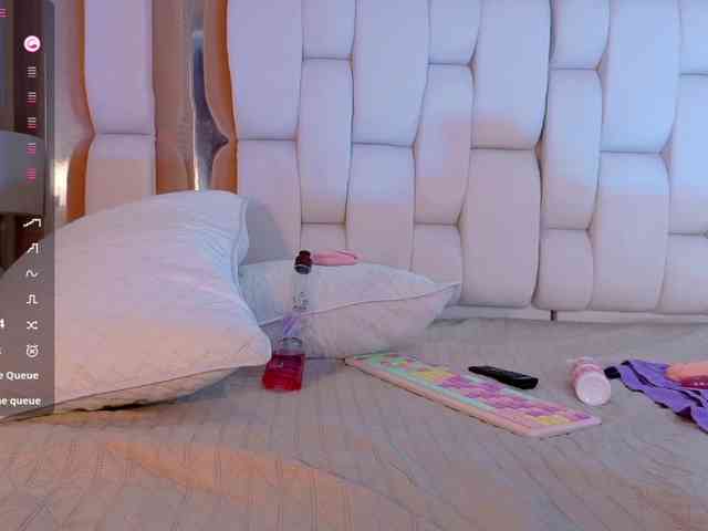 valkiriamoore webcam