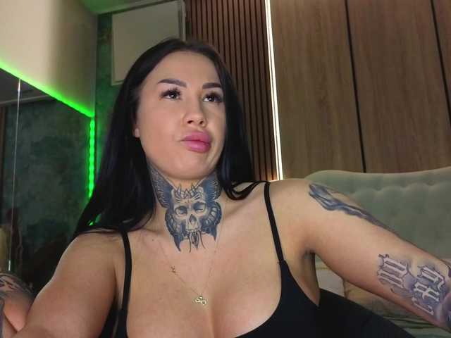 AngellBlackX live cam profile