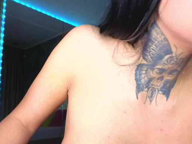AngellBlackX webcam