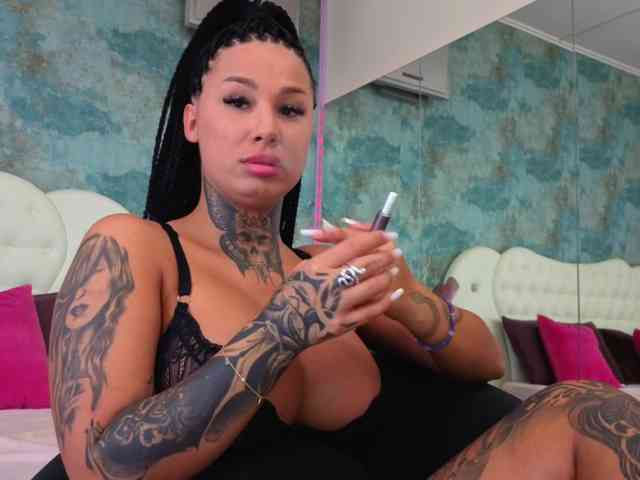 AngellBlackX webcam