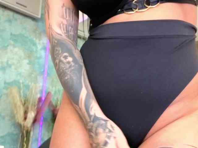AngellBlackX webcam