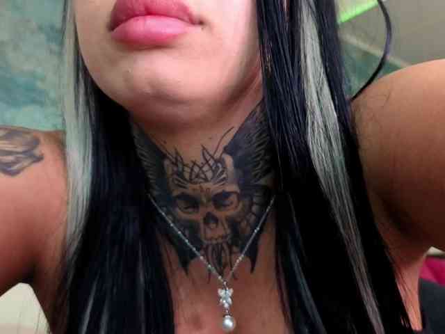 AngellBlackX webcam