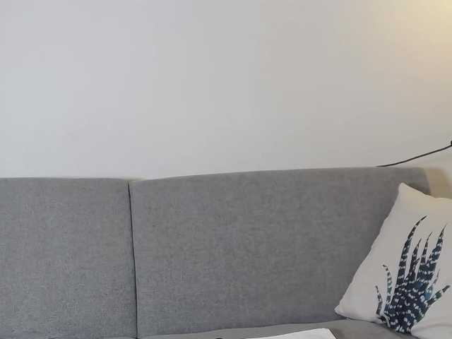  MiriamFoxx chat room