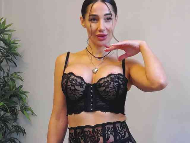MiriamFoxx webcam
