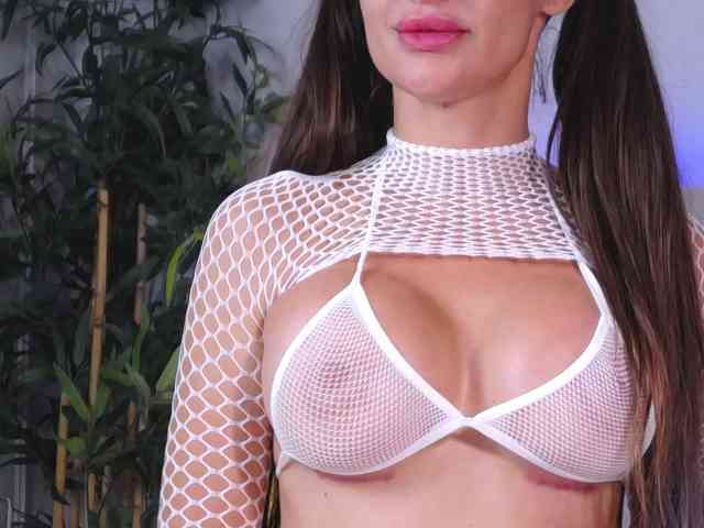 MiriamFoxx webcam