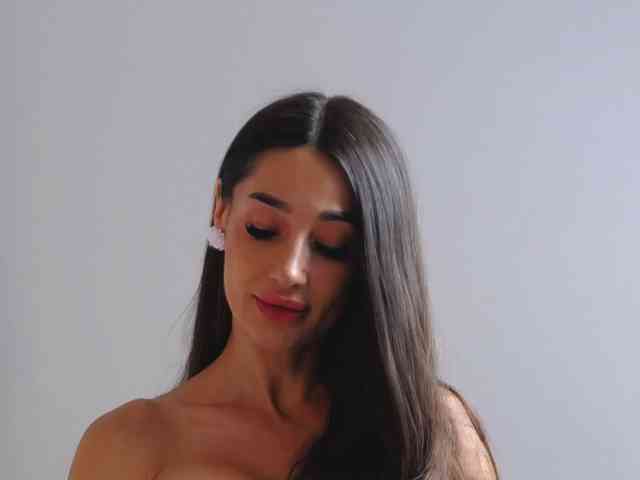 online nude web cam MiriamFoxx