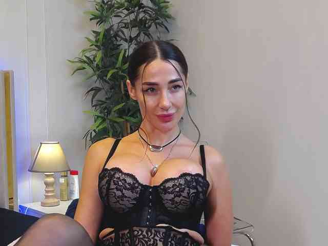 MiriamFoxx webcam