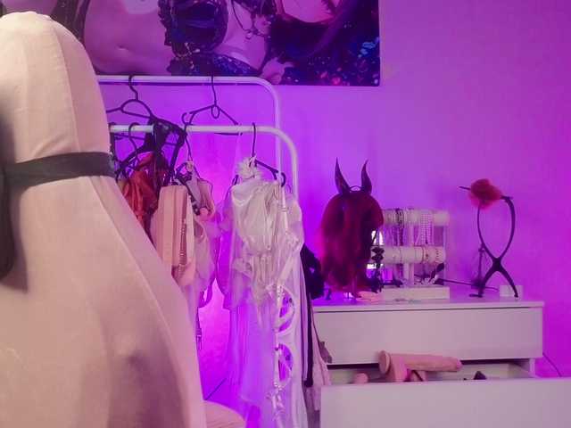 MariiaMilk's BongaCams show and profile