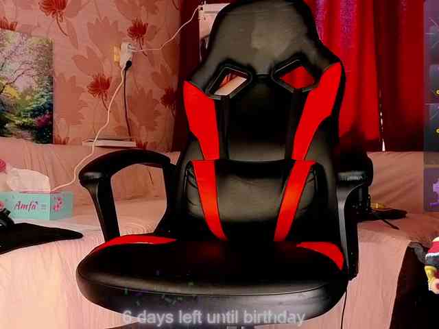 MariiaMil webcam
