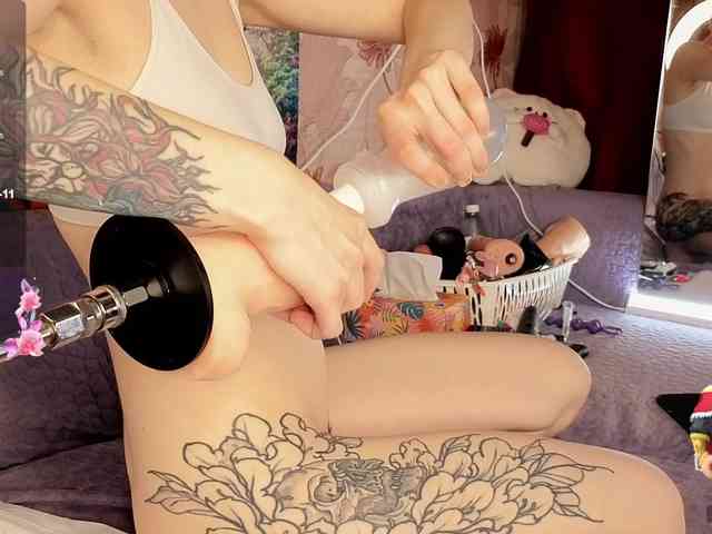 MariiaMil webcam