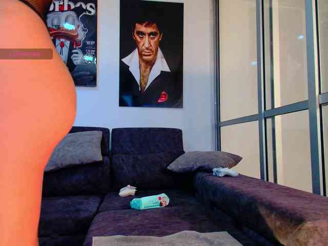 latin-couple77 webcam