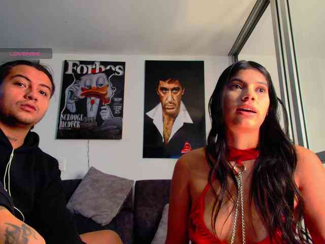 latin-couple77 webcam