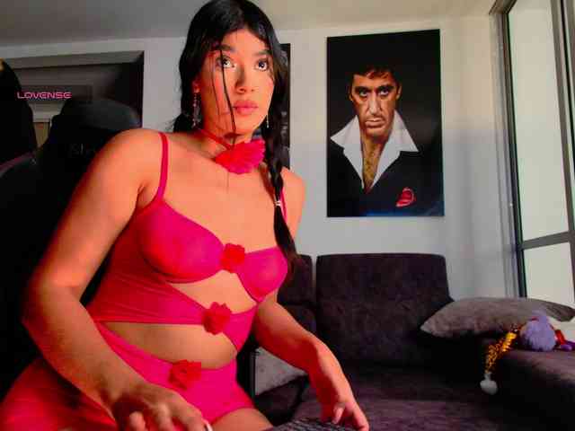 latin-couple77 webcam