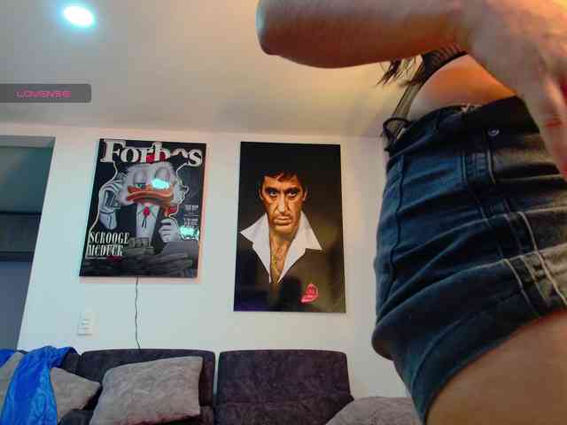 latin-couple77 webcam